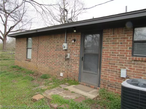 Antlers, OK 74523,806 5th ST