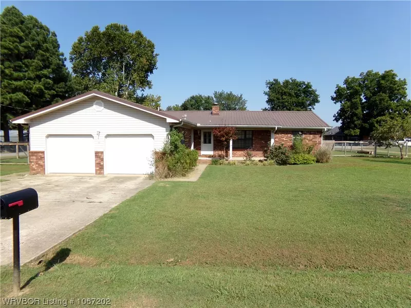 600 S Elm ST, Spiro, OK 74959