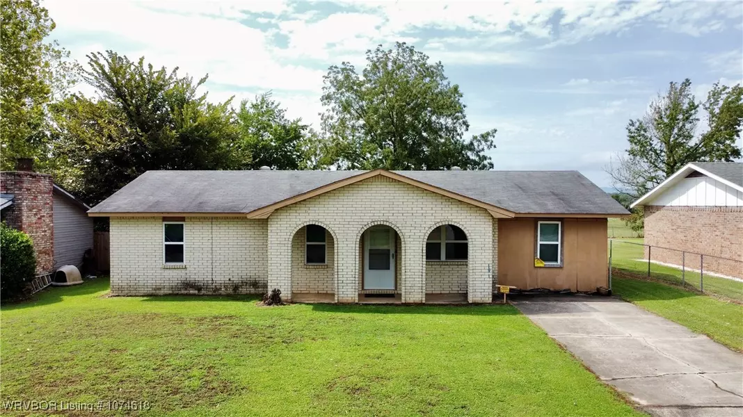 403 South AVE, Spiro, OK 74959