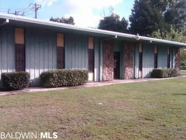 606 Street Francis Street, Mobile, AL 36602