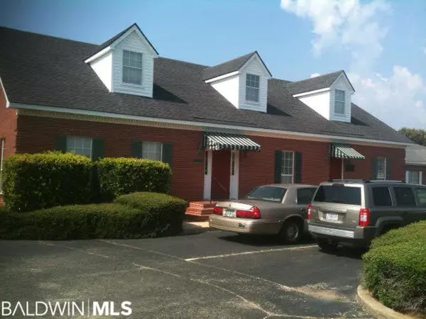 Fairhope, AL 36532,913 Plantation Boulevard #E