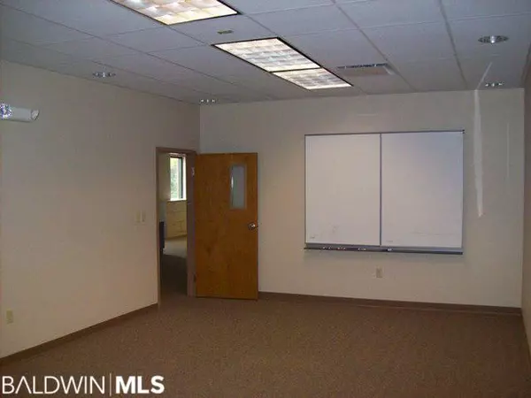 Daphne, AL 36526,9102 Independence Avenue