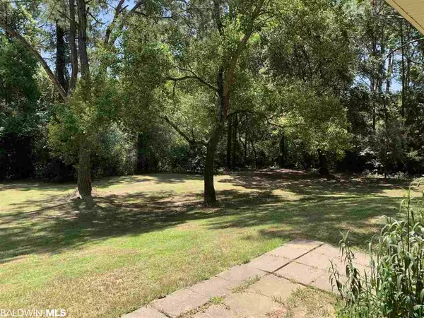 Robertsdale, AL 36567,26190 E Ponderosa Farm Road