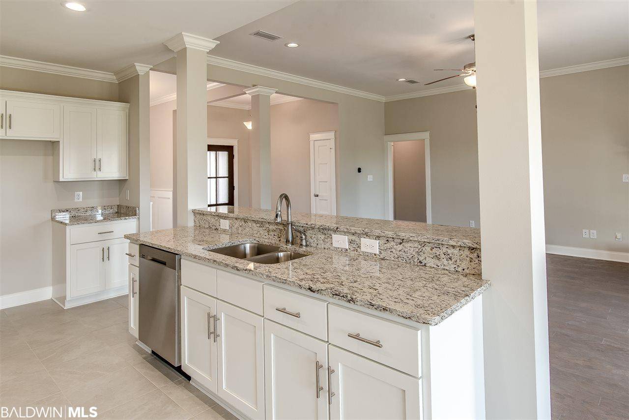 Fairhope, AL 36532,12946 Hatchett Creek Avenue
