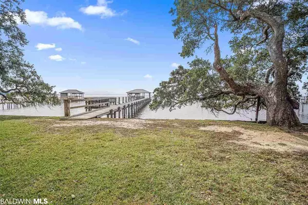 10533 County Road 1, Fairhope, AL 36532