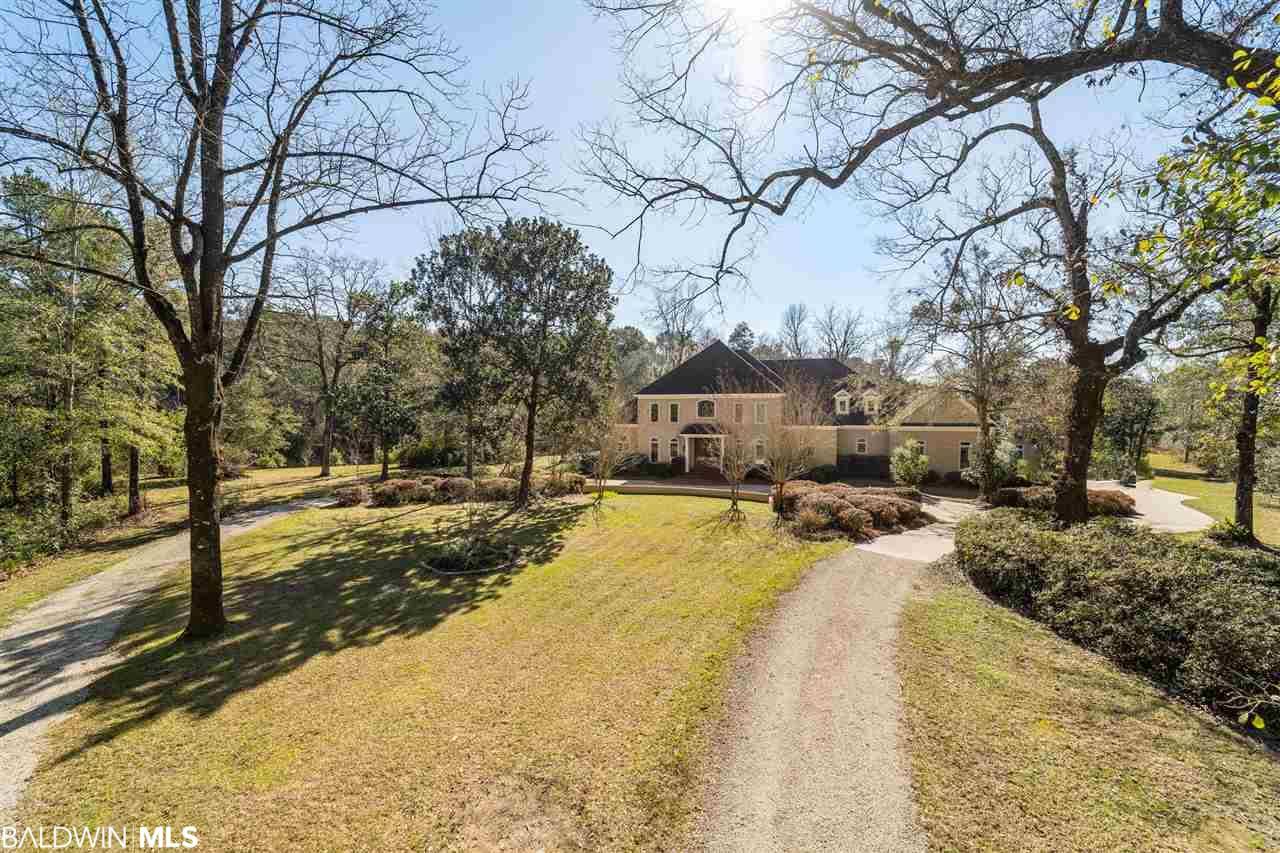 3559 Riviere Du Chien, Mobile, AL 36693