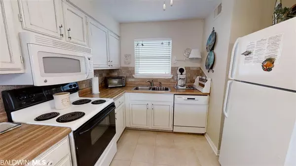 Gulf Shores, AL 36542,1772 W Beach Boulevard #206