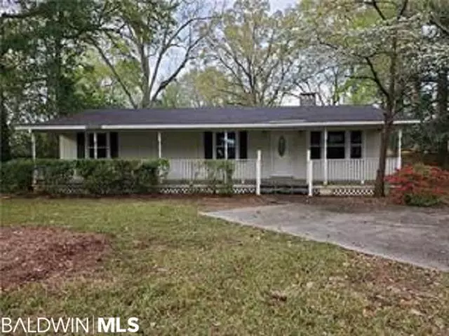 3974 W Hillcrest Lane, Mobile, AL 36609