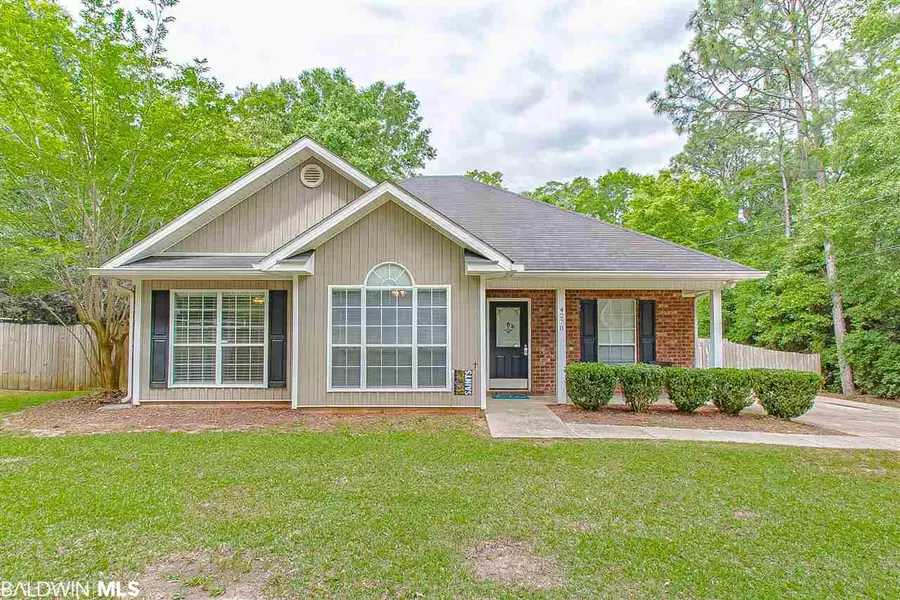 4270 Huntingdon Drive, Mobile, AL 36619