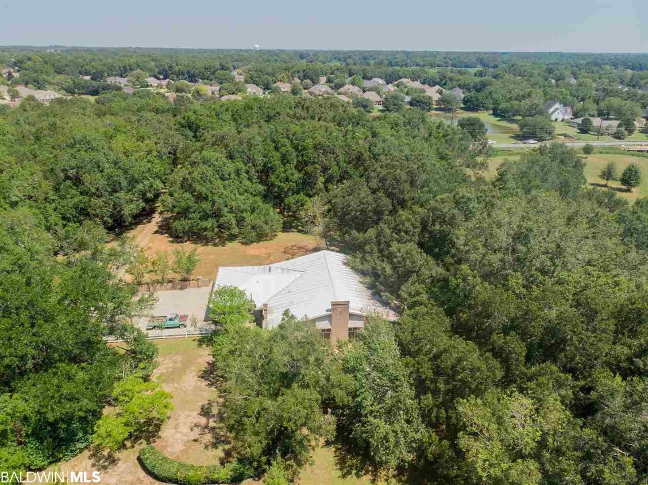 Fairhope, AL 36532,8696 Twin Beach Road