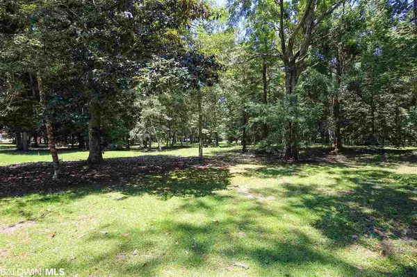 Daphne, AL 26526,Sunset Drive