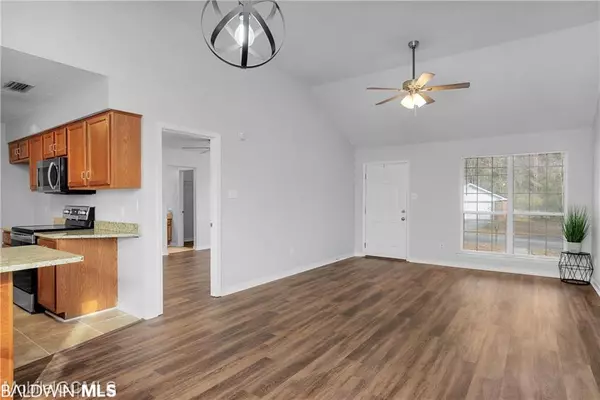 Theodore, AL 36582,6433 N Woodside Drive