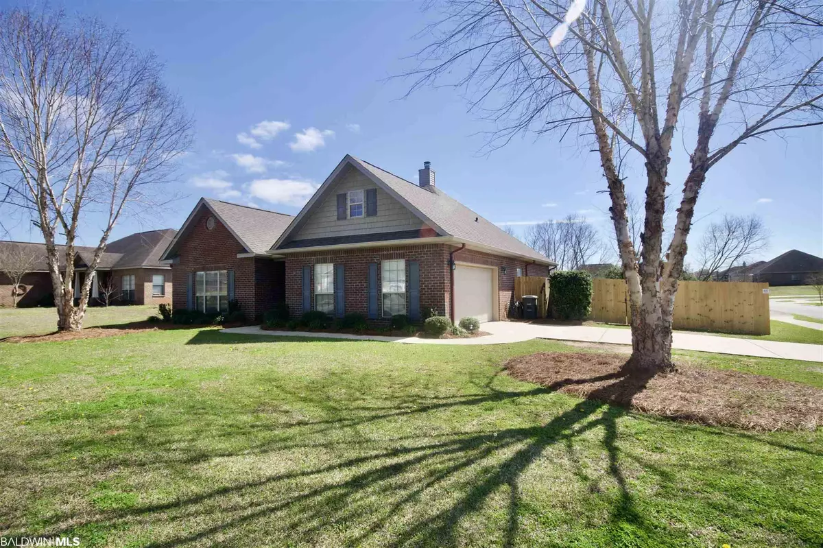 Fairhope, AL 36532,332 Knollwood Avenue