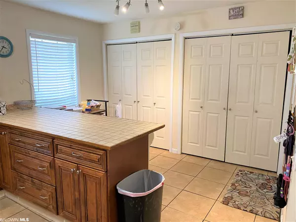 Atmore, AL 36502,402 S Carney Street