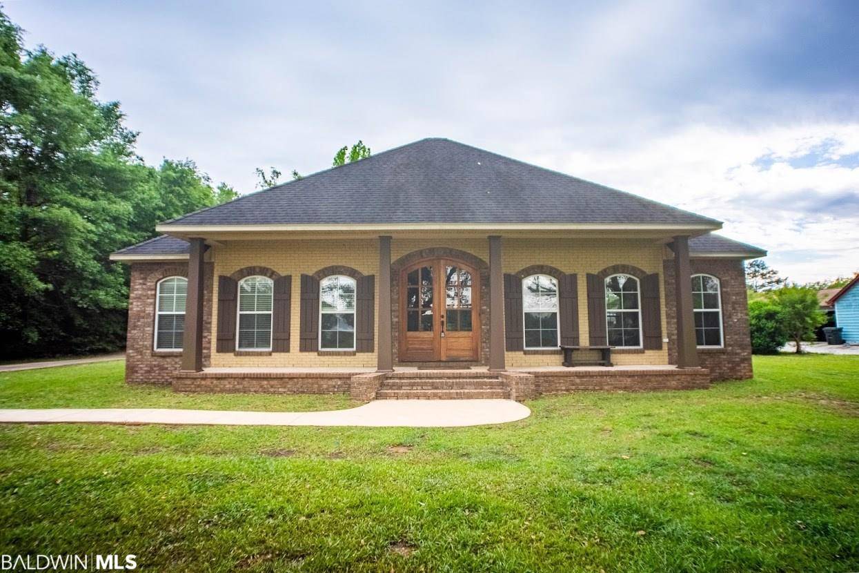16302 Pine Grove Rd Ext N, Bay Minette, AL 36507-8439