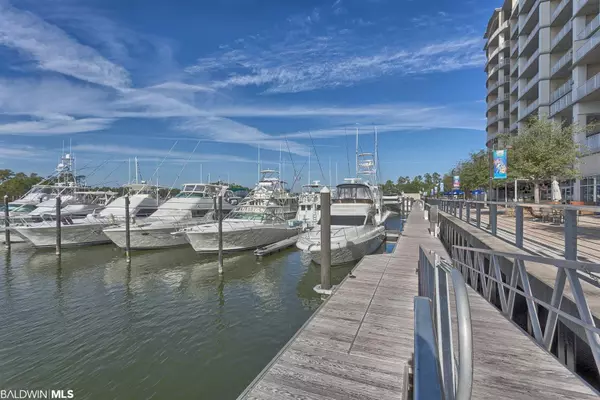 Orange Beach, AL 36561,4851 Wharf Parkway #806