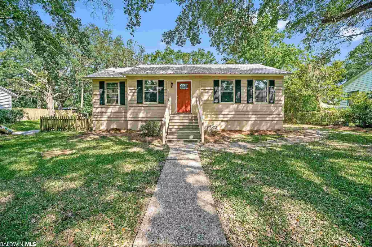 Chickasaw, AL 36611,303 1st Street