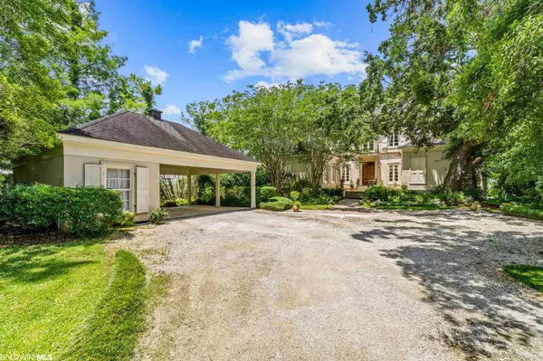 Fairhope, AL 36532,5440 Battles Wharf Drive