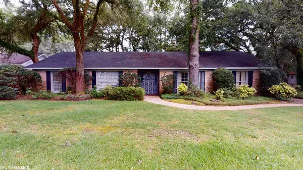 5758 Kingston Court, Mobile, AL 36609