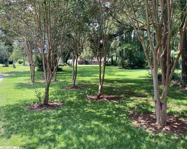 Robertsdale, AL 36567,25711 County Road 71