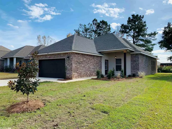 900 Dalton Circle, Foley, AL 36535