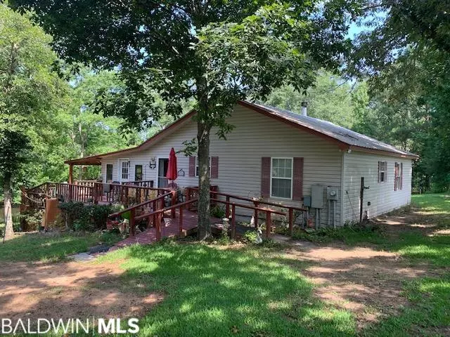 68697 Scranage Road, Atmore, AL 36502