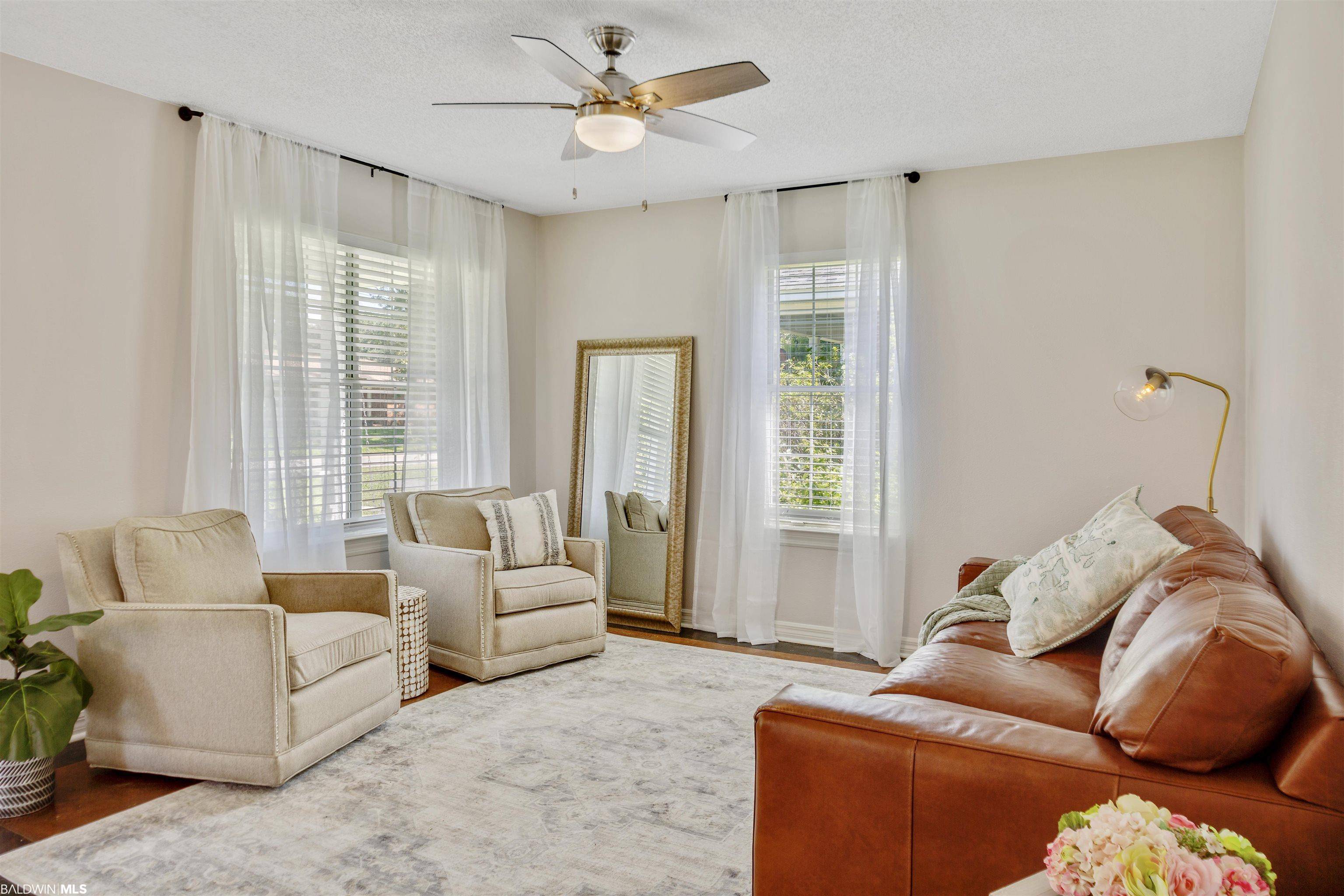 Fairhope, AL 36532,918 Edwards Avenue