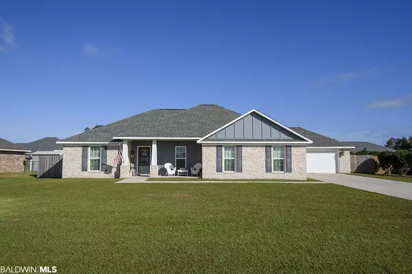 19655 E Silverhill Avenue, Robertsdale, AL 36567