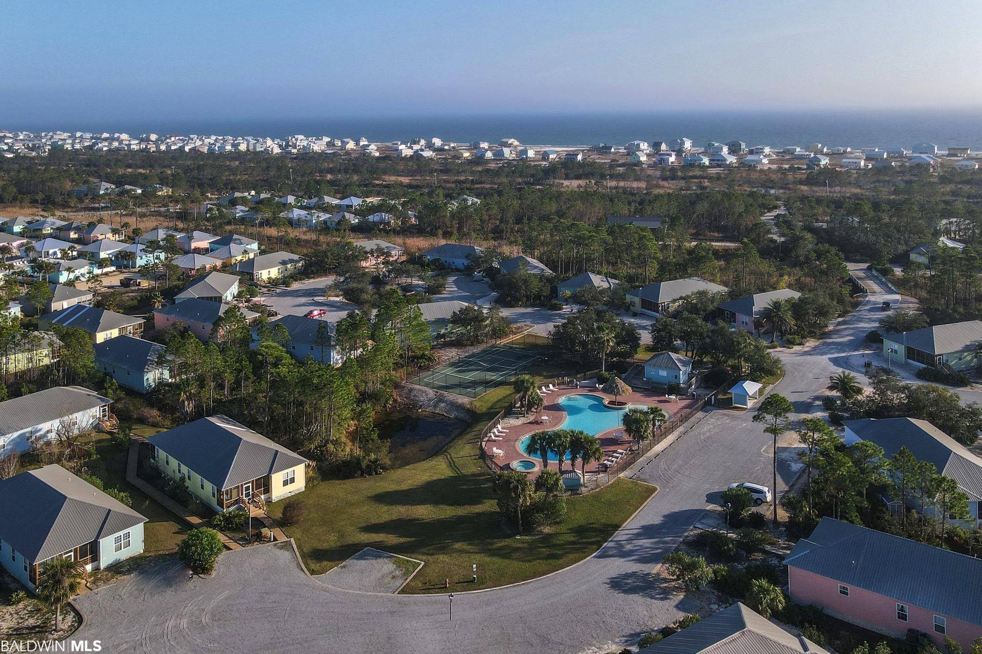 Gulf Shores, AL 36542,5601 State Highway 180 #1702