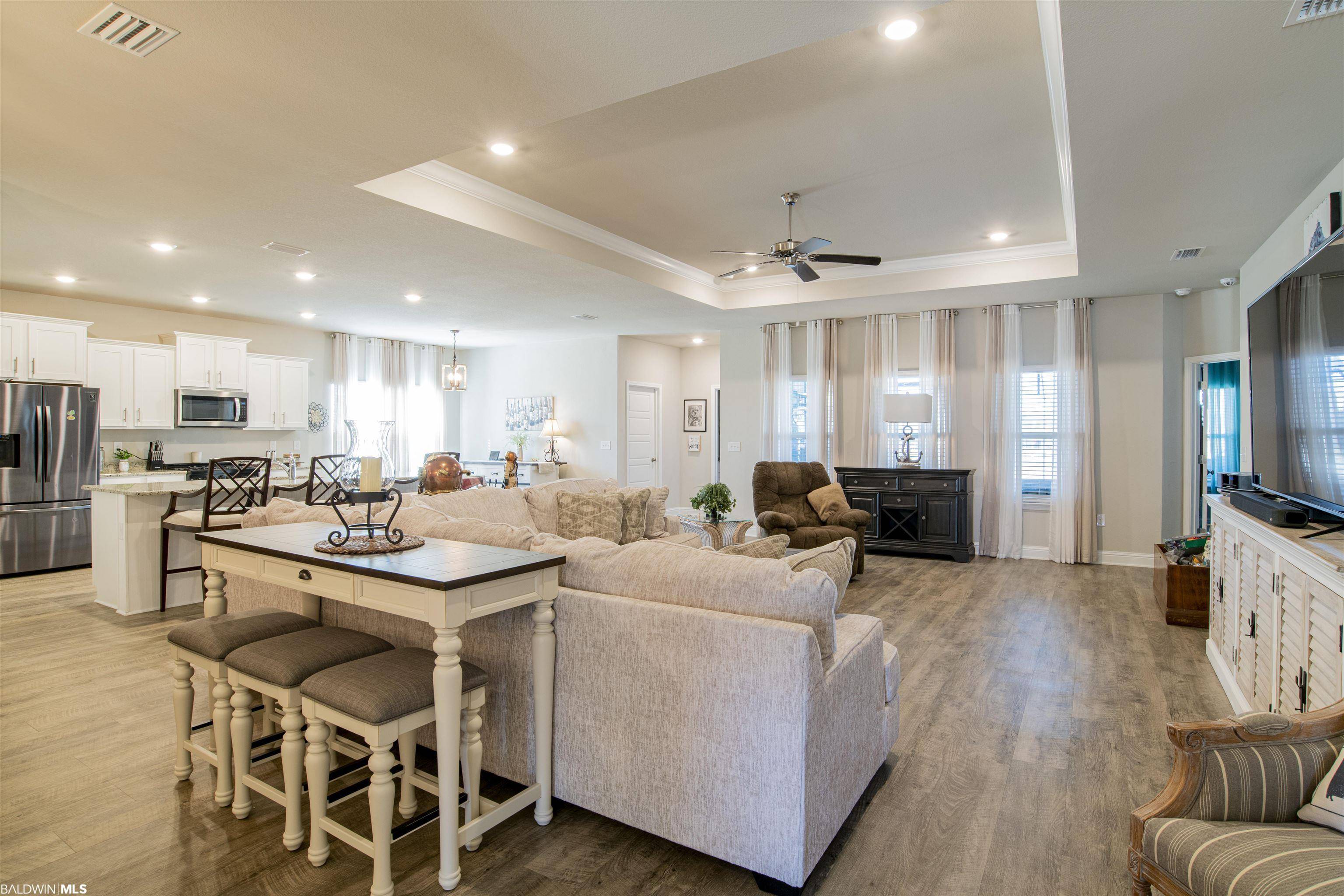 Gulf Shores, AL 36542,424 Apollo Avenue