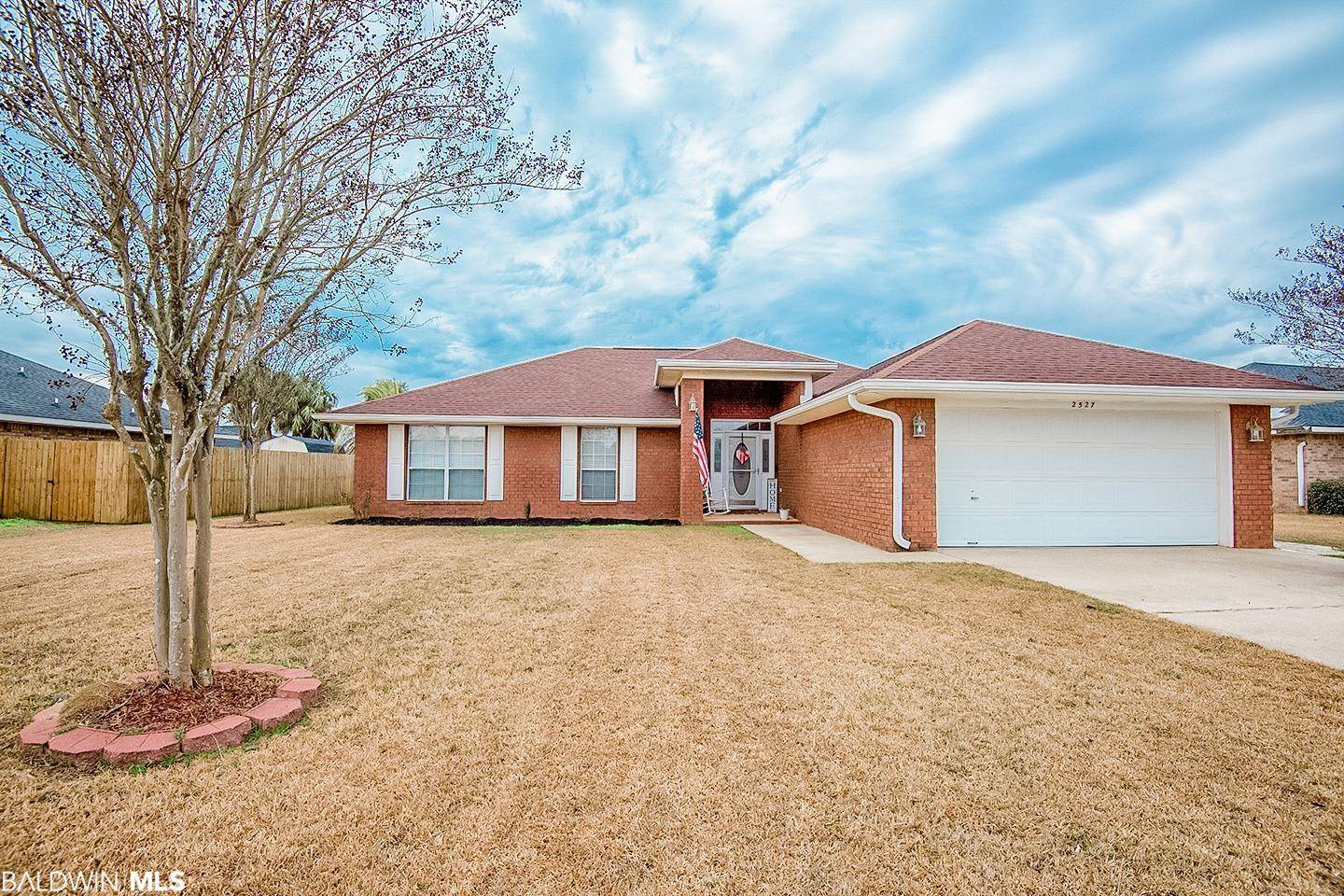 2527 W Ashford Park Drive, Foley, AL 36535