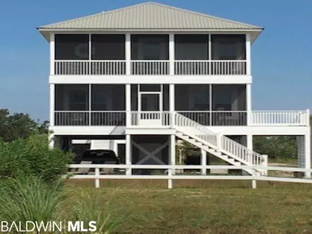 Gulf Shores, AL 36542,6110 Sawgrass Circle