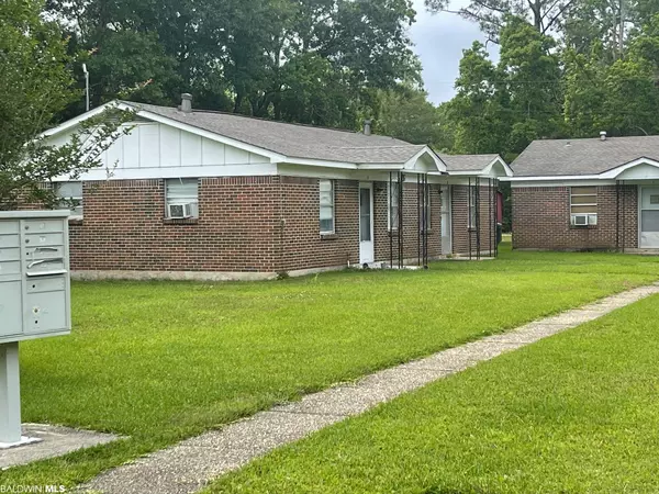 Robertsdale, AL 36567,18272 Sidney Avenue