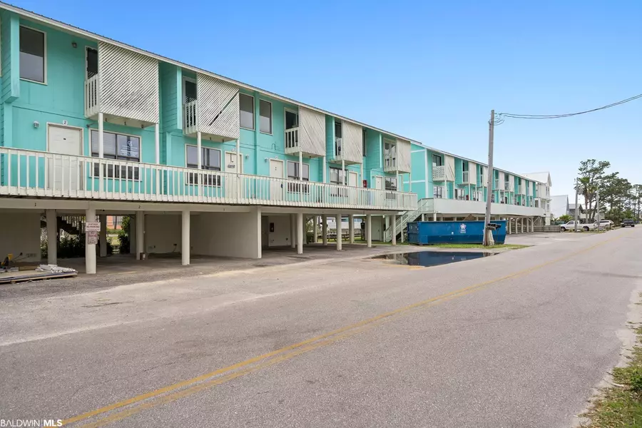 113 W 6th Avenue #5, Gulf Shores, AL 36542