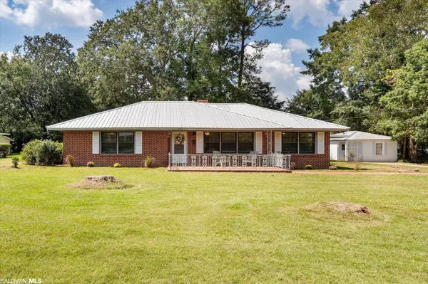 102 Tatom Avenue, Atmore, AL 36502