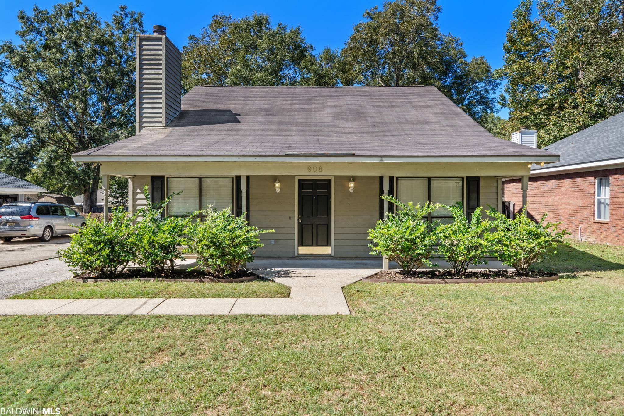 Mobile, AL 36609,908 Wildwood Avenue