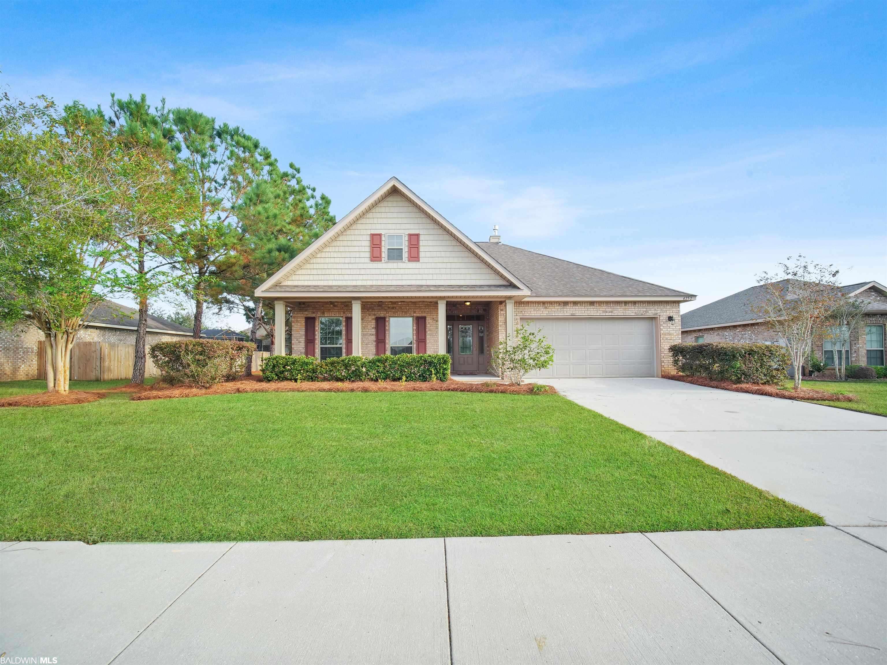 4252 Ladybank Street, Gulf Shores, AL 36542