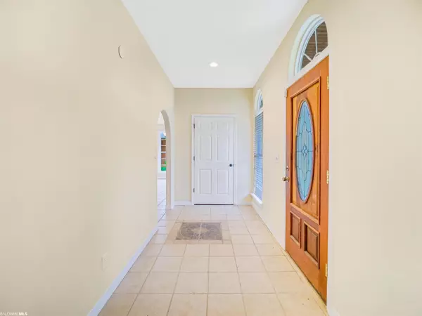 Foley, AL 36535,18520 Pecanwood Lane