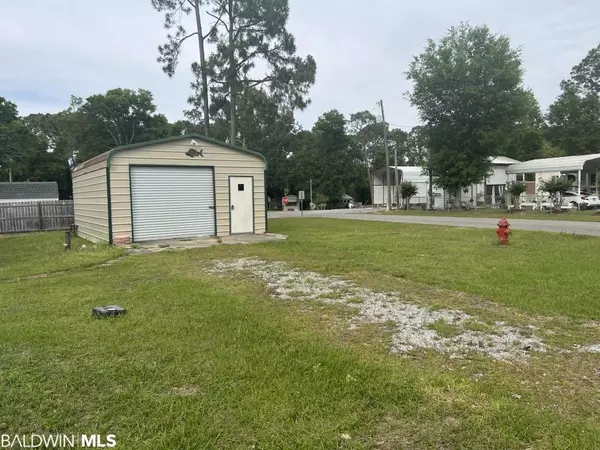 Lillian, AL 36549,707 Escambia Loop