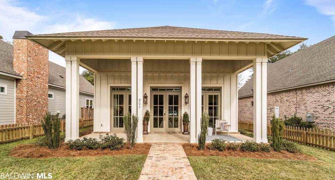 807 Coleman Avenue, Fairhope, AL 36532