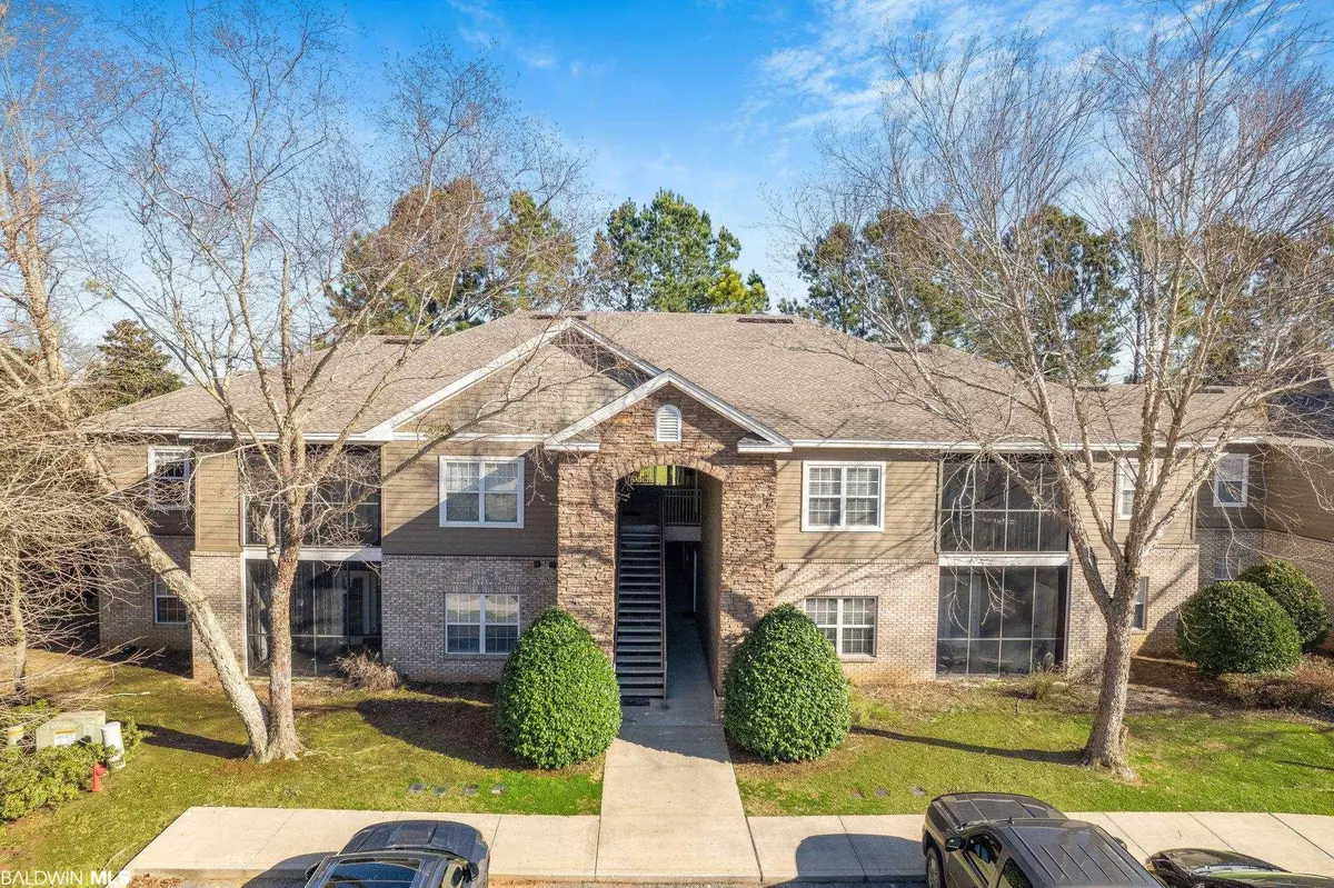 Foley, AL 36535,450 Park Avenue #101