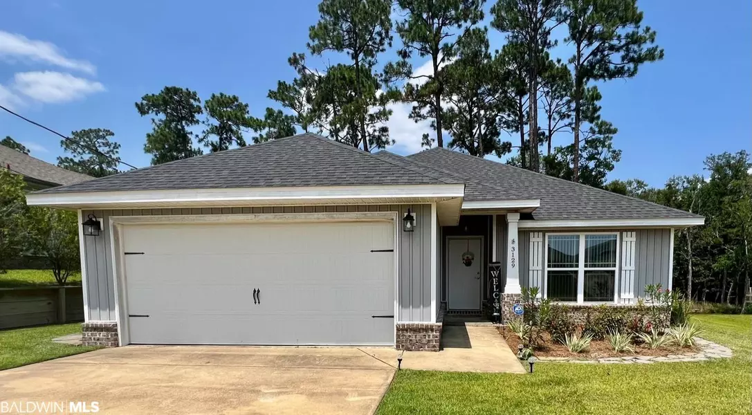 3129 Pinewood Circle, Lillian, AL 36549