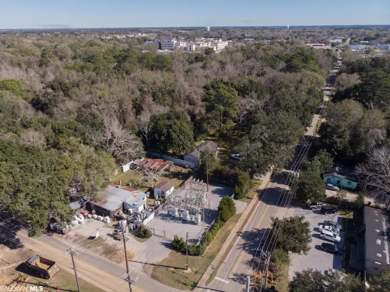 663 Nichols Avenue, Fairhope, AL 36532