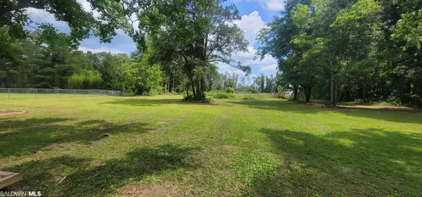 Robertsdale, AL 36567,26090 E Ponderosa Farm Road