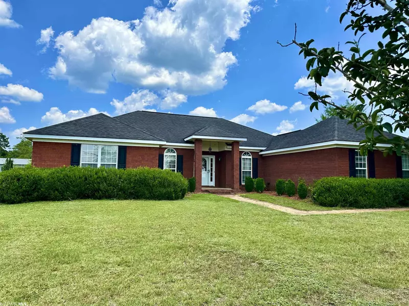 1448 Dogwood Road, Brewton, AL 36426