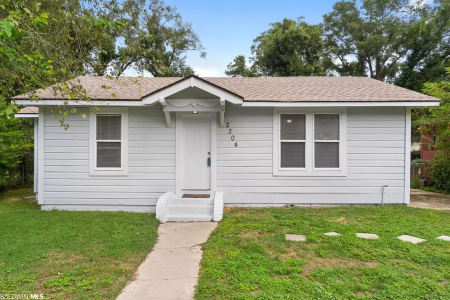 2304 W Blount Street, Pensacola, FL 32505