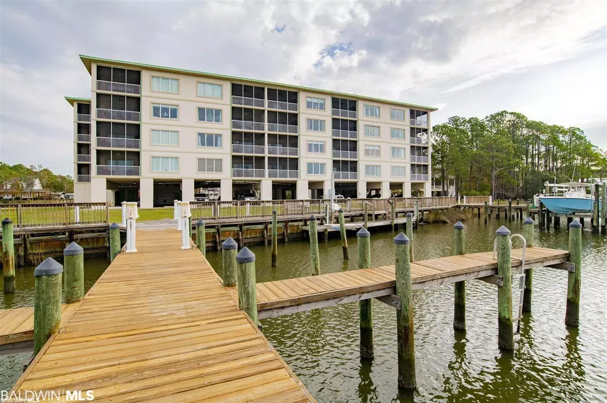 Gulf Shores, AL 36542,4297 County Road 6 #301