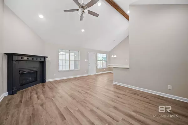 Fairhope, AL 36532,108 Oakwood Avenue