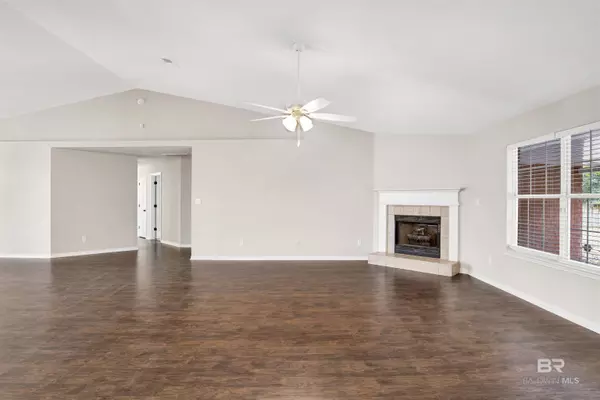 Foley, AL 36535,202 Madison Lane