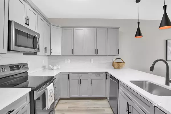 Gulf Shores, AL 36542,840 Gulf Shores Parkway #2202
